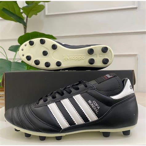 Hasil pencarian untuk ' Adidas Sepatu Bola Copa Mundial.